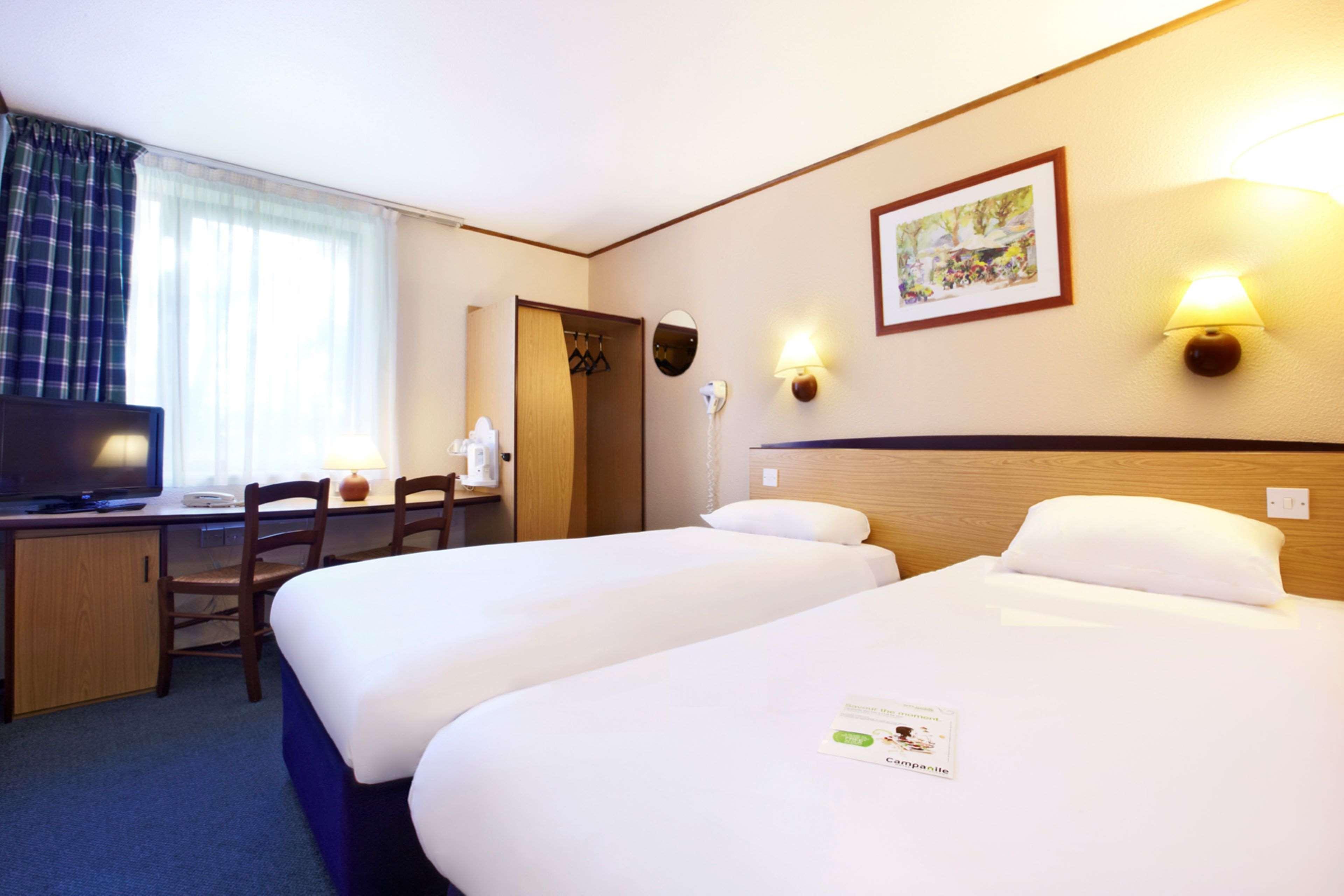 Campanile Hotel Cardiff Ngoại thất bức ảnh